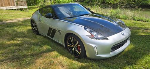 Silver 2020 Nissan 370Z Sport