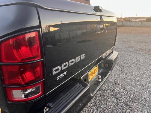 2004 Dodge Ram 1500 SLT