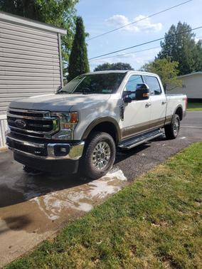 White 2021 Ford F-250 Lariat