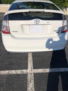 White 2005 Toyota Prius Base