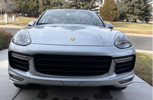 2016 Porsche Cayenne Cayenne Turbo