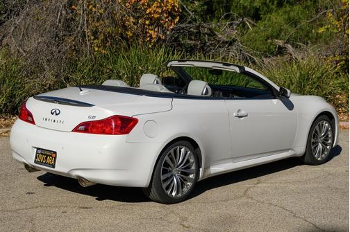 2013 INFINITI G37 Base