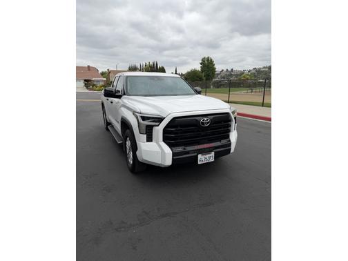 2022 Toyota Tundra SR5