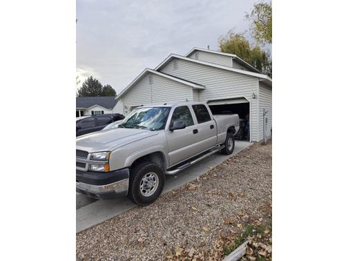 2004 Chevrolet Silverado 2500 LT H/D Crew Cab