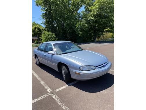Photo 3 of 6 of 1996 Chevrolet Lumina LS
