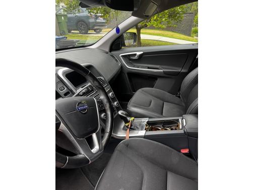 2016 Volvo XC60 T5