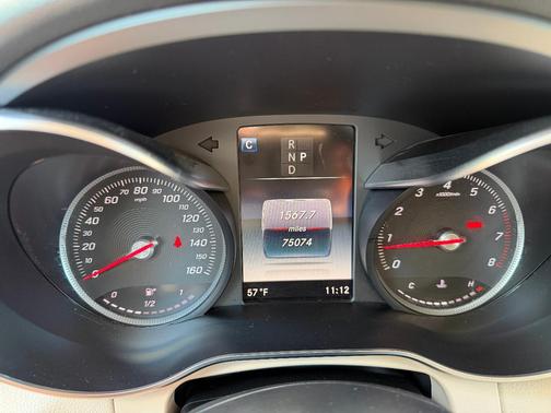 White 2019 Mercedes-Benz GLC 300 4MATIC