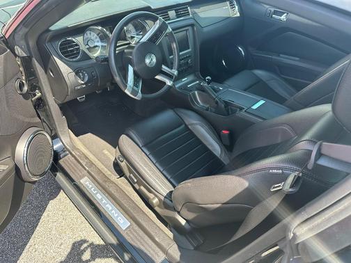 Black 2011 Ford Mustang GT Premium