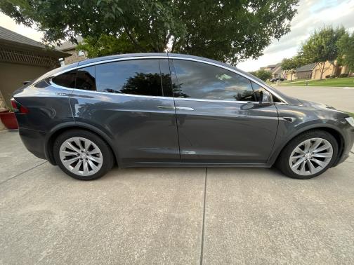 2017 Tesla Model X 75D