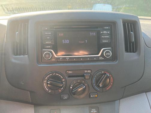White 2019 Nissan NV200 SV