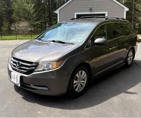 Gray 2016 Honda Odyssey EX-L