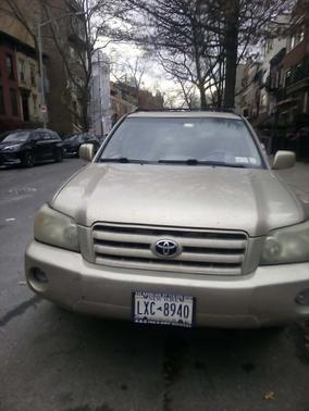 2004 Toyota Highlander Base
