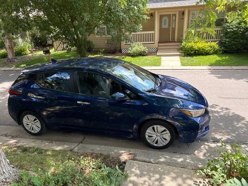2023 Nissan Leaf S