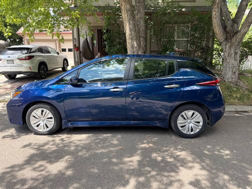 2023 Nissan Leaf S