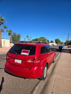 Red 2016 Dodge Journey SE