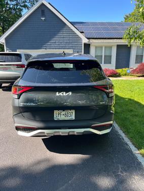 Gray 2023 Kia Sportage Hybrid LX