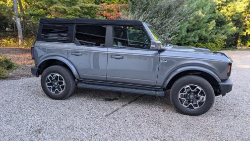 2022 Ford Bronco Outer Banks