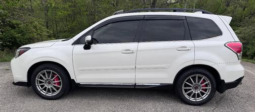 White 2017 Subaru Forester 2.0XT Touring