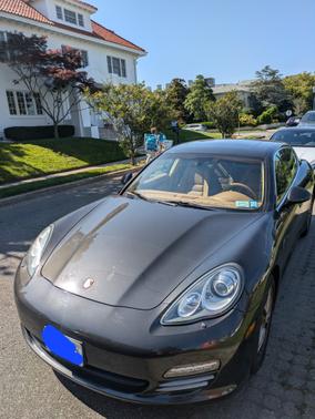 2011 Porsche Panamera 4S