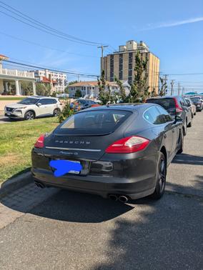 2011 Porsche Panamera 4S
