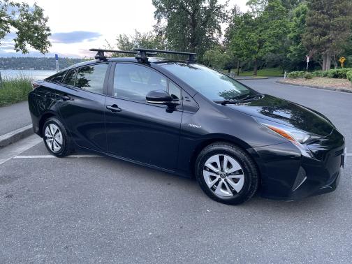 2016 Toyota Prius Four