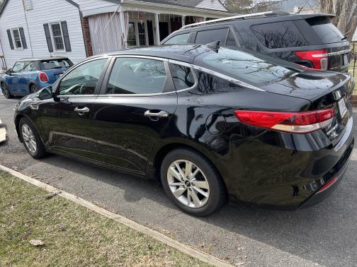 2017 Kia Optima LX