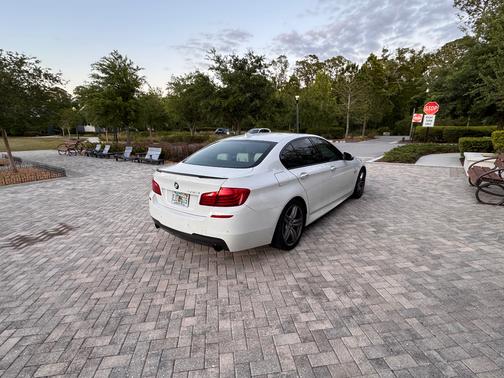 White 2014 BMW 535 i
