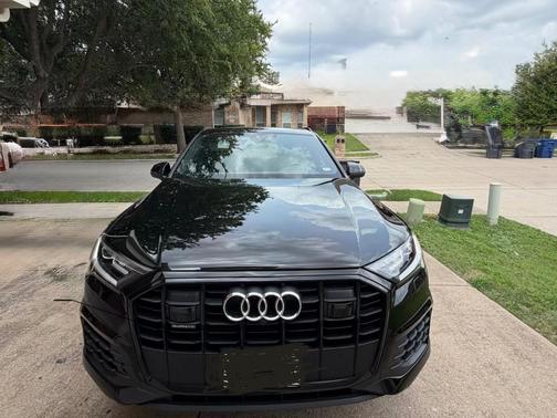 Black 2022 Audi Q7 55 Premium Plus