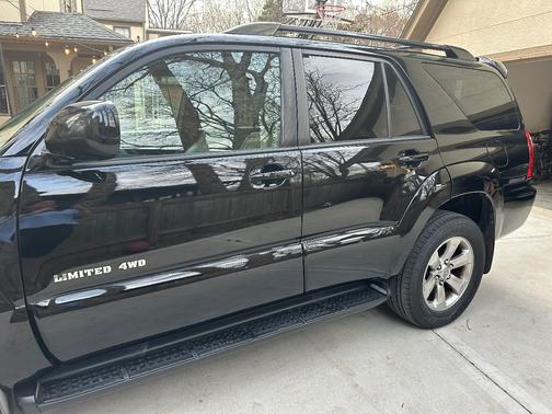 Black 2008 Toyota 4Runner Limited V8