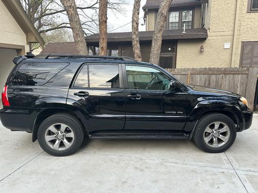 Black 2008 Toyota 4Runner Limited V8