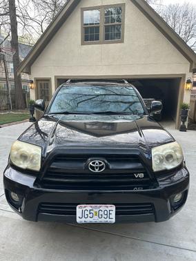 Black 2008 Toyota 4Runner Limited V8