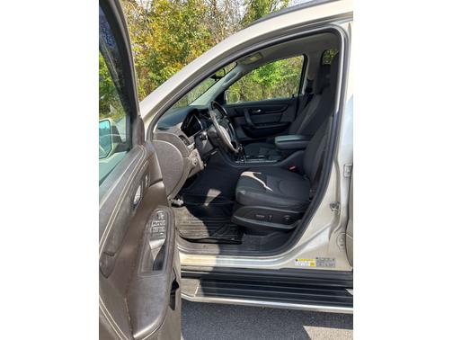 2017 Chevrolet Traverse 1LT