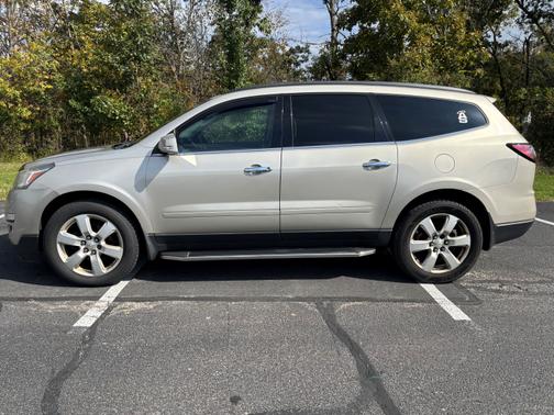 2017 Chevrolet Traverse 1LT
