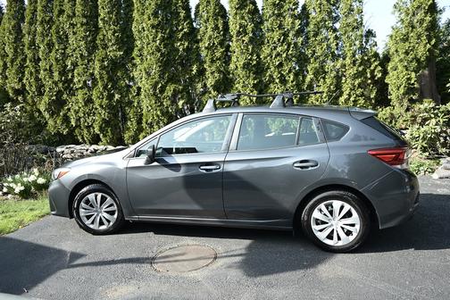 2019 Subaru Impreza 2.0i