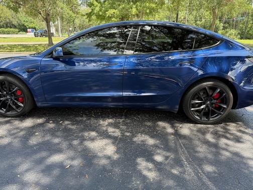2021 Tesla Model 3 Performance