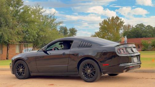 2014 Ford Mustang V6 Premium