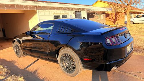 2014 Ford Mustang V6 Premium