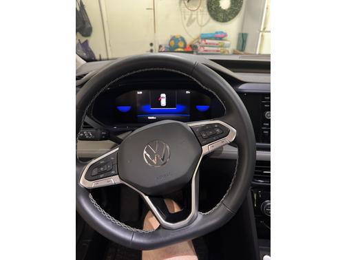 2024 Volkswagen Taos SE 4MOTION