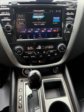 White 2019 Nissan Murano Platinum