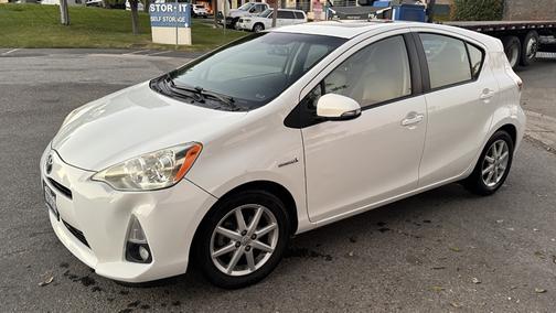2013 Toyota Prius c Four