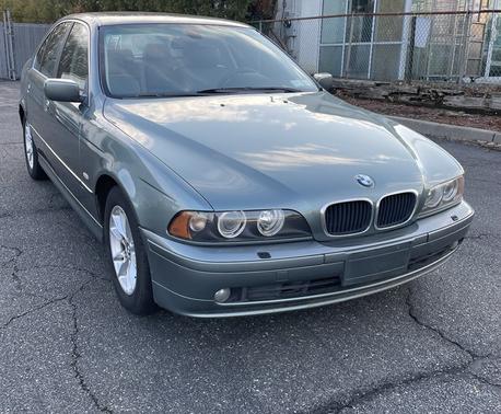 2003 BMW 525 i