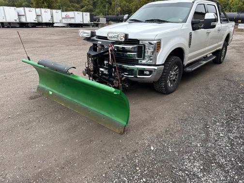 White 2018 Ford F-250 XLT