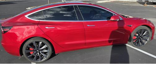 2020 Tesla Model 3 Performance