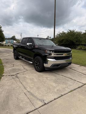 Black 2019 Chevrolet Silverado 1500 LT