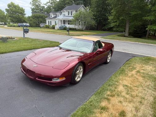 Red 2003 Chevrolet Corvette Base