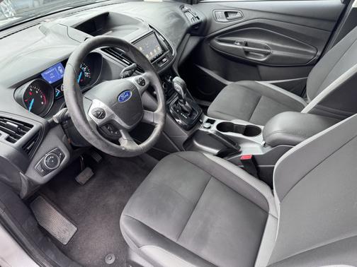 2015 Ford Escape S