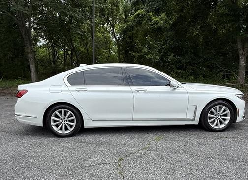 2020 BMW 745e xDrive iPerformance