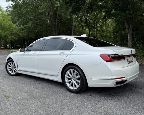 2020 BMW 745e xDrive iPerformance