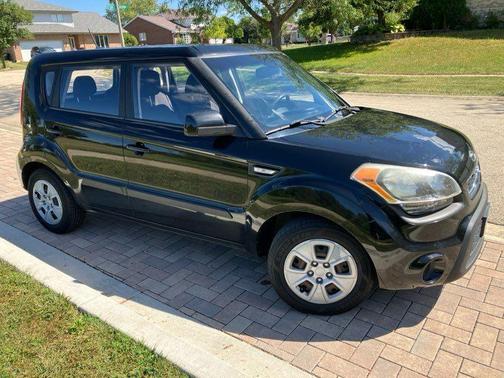 Black 2012 Kia Soul Base