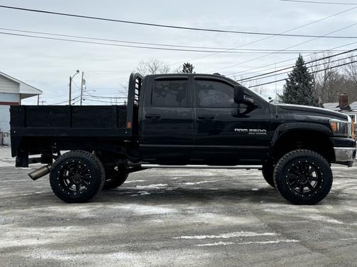 2006 Dodge Ram 2500 SLT Quad Cab